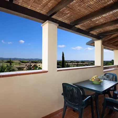 4 Beds, First Floor With Private Outdoor Area, In With Swimming-pool *