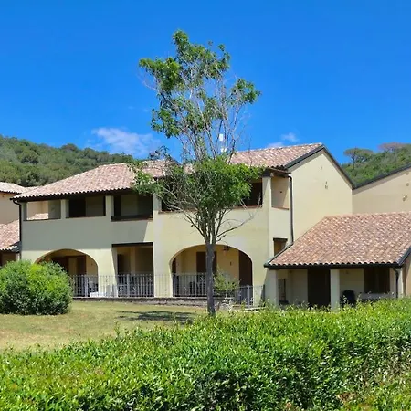 4 Beds, First Floor With Private Outdoor Area, In With Swimming-pool * Campiglia Marittima